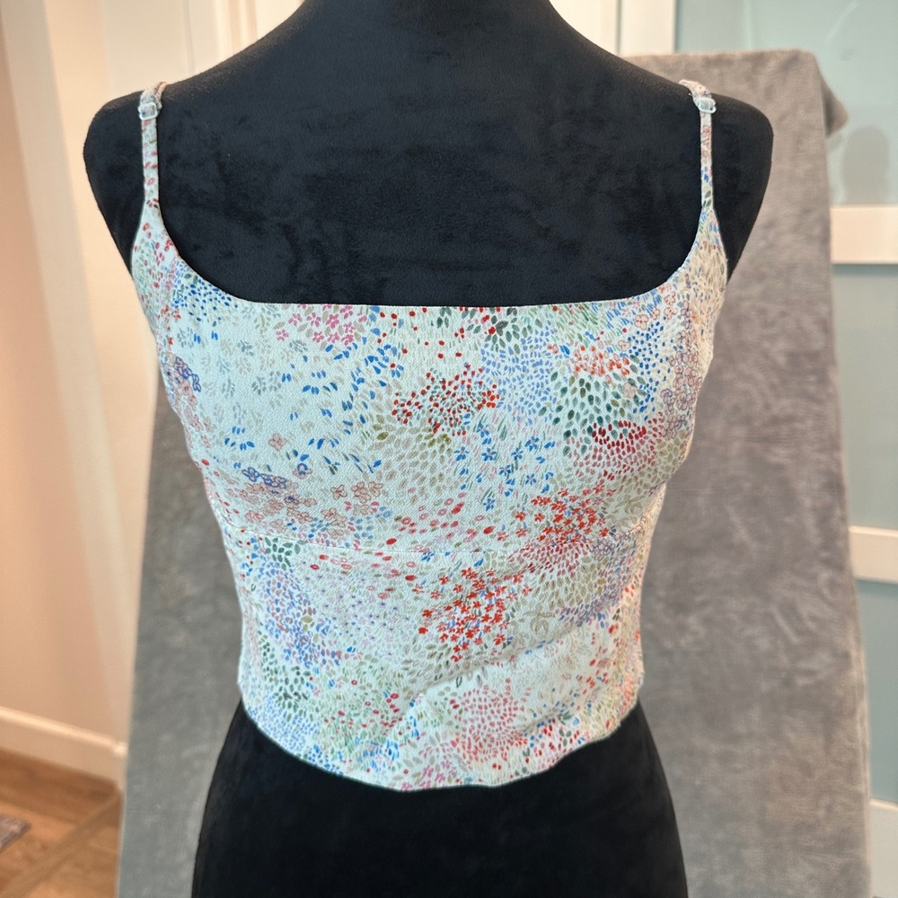Wilfred Aritzia Camisole Women Medium Multicolor Floral Smocked Back Cropped Top